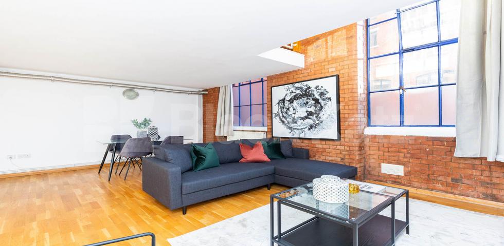 			1 Bedroom, 1 bath, 1 reception Maisonette			 Dove Road, CANONBURY-ISLINGTON